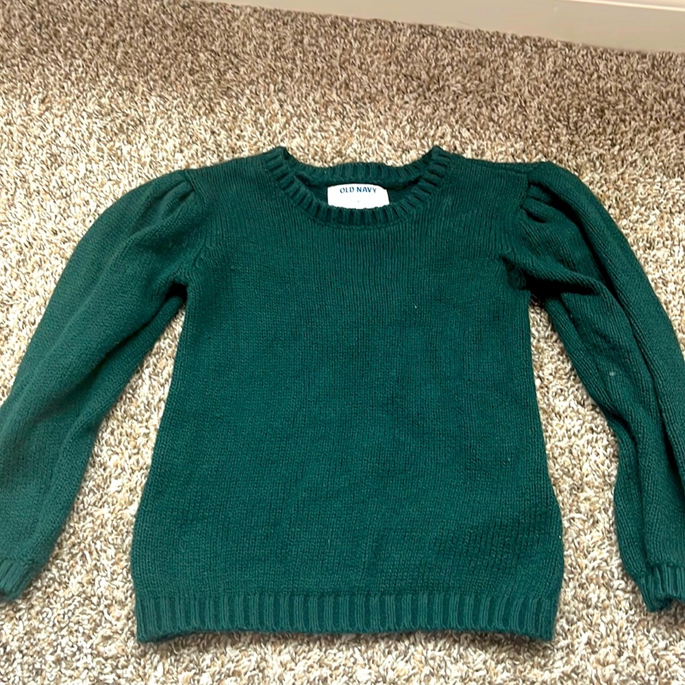 Great sweater for the holidays !